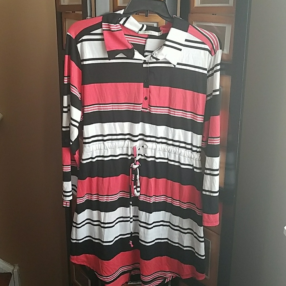 Long sleeve cotton collard dress